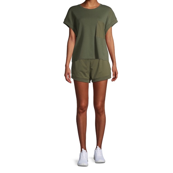 Women's Active Walking Short. Color: Olive branch. - Picture 3 of 6